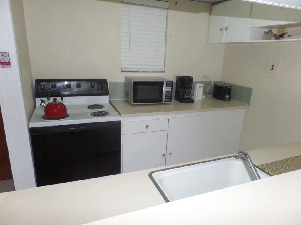 Skyclub Beach Suite at Mobay Club