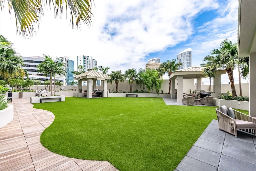 Sky Ala Moana 4005 1 Bedroom Condo by RedAwning