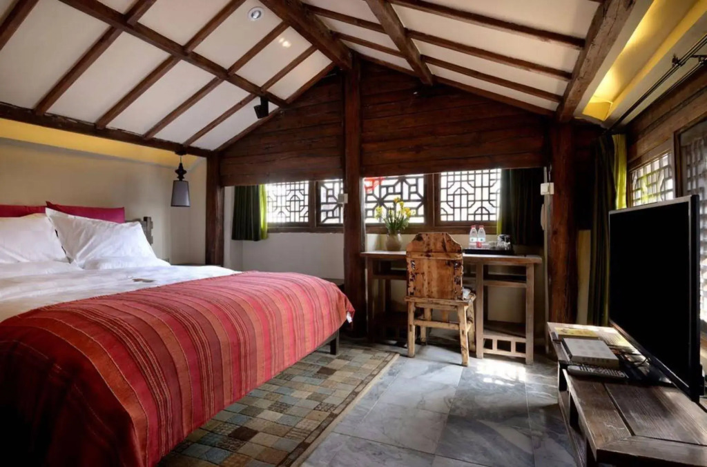 Blossom Hill Inn - Weavingland