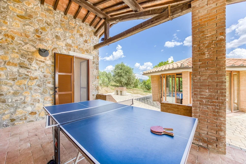 Pool Villa Angela with Sauna, Jacuzzi and Gym