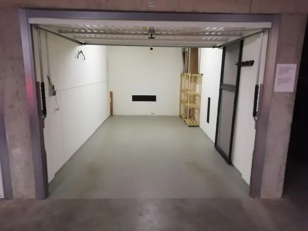 Apartment on 8th Floor With Kitchen