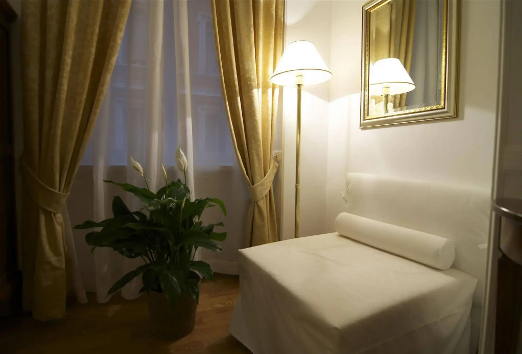 INTERNO ROMA