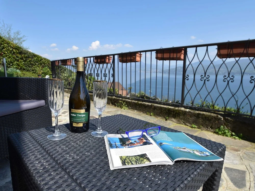 Villa in Ghiffa with Lake Maggiore Views
