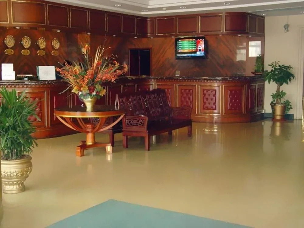Shanghai Motel 168