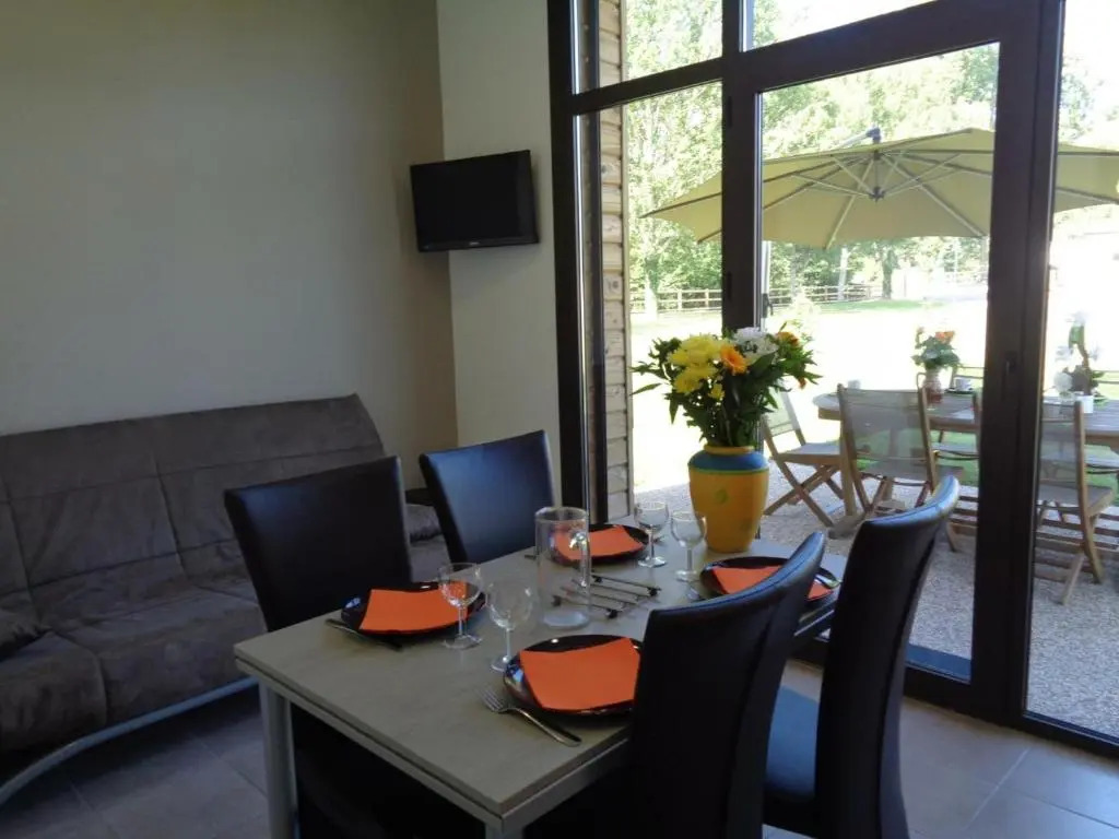Gîte Veauchette, 3 pièces, 4 personnes - FR-1-496-89