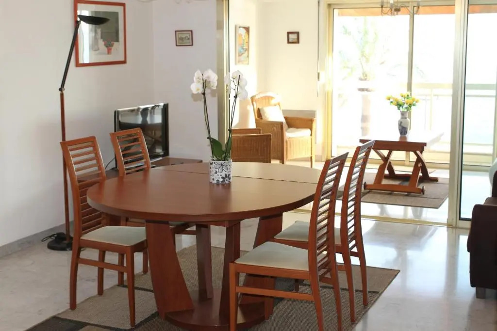Sea View Apartment