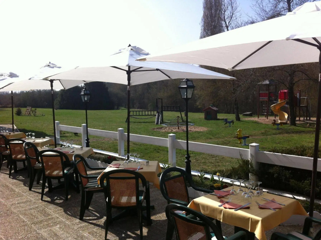 Hôtel Restaurant Le Relais De Pouilly