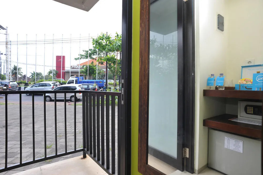 Airy Eco Jimbaran Bypass Ngurah Rai 81 Bali