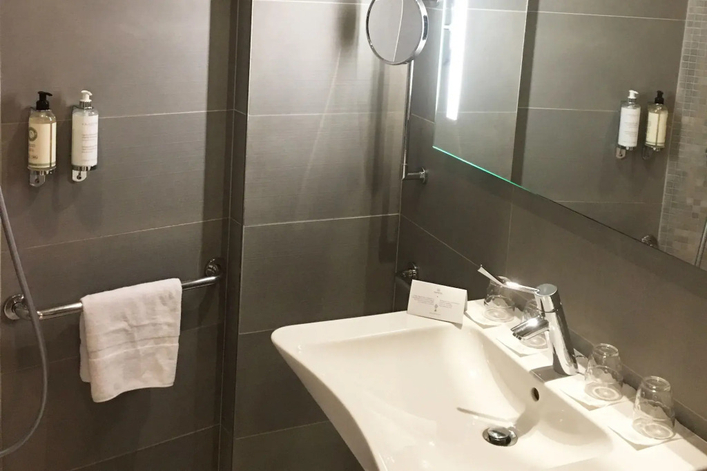 Timhotel Invalides Eiffel