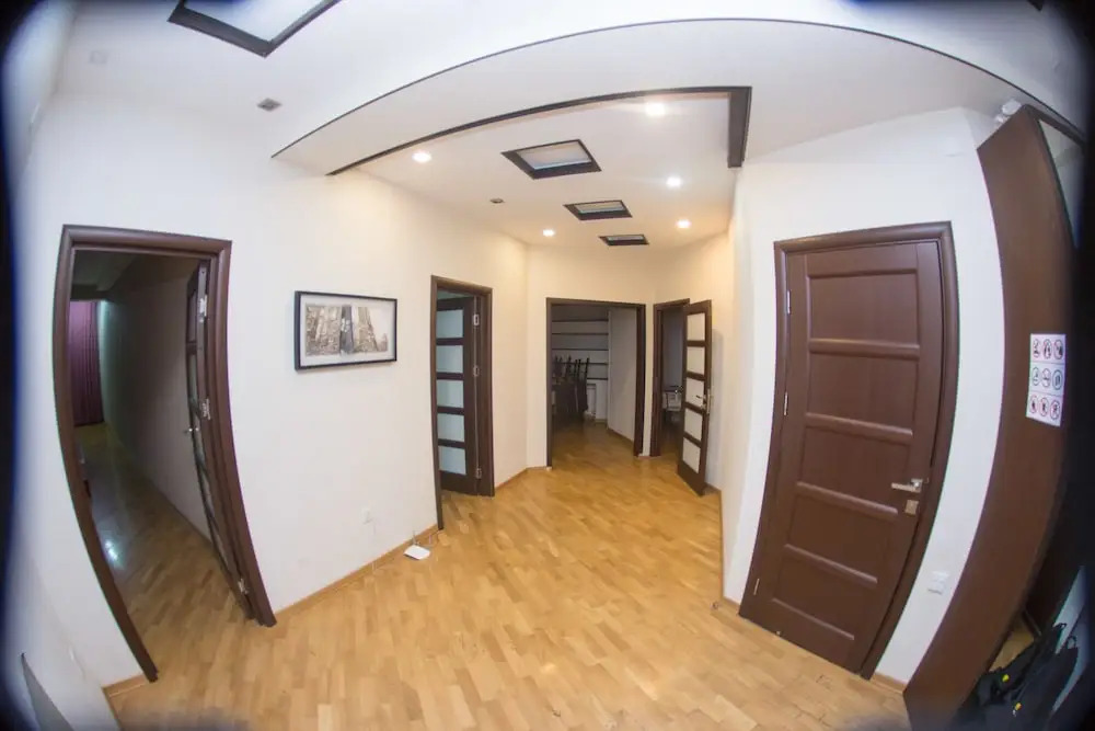 Bakuvi Tourist Apartment B086