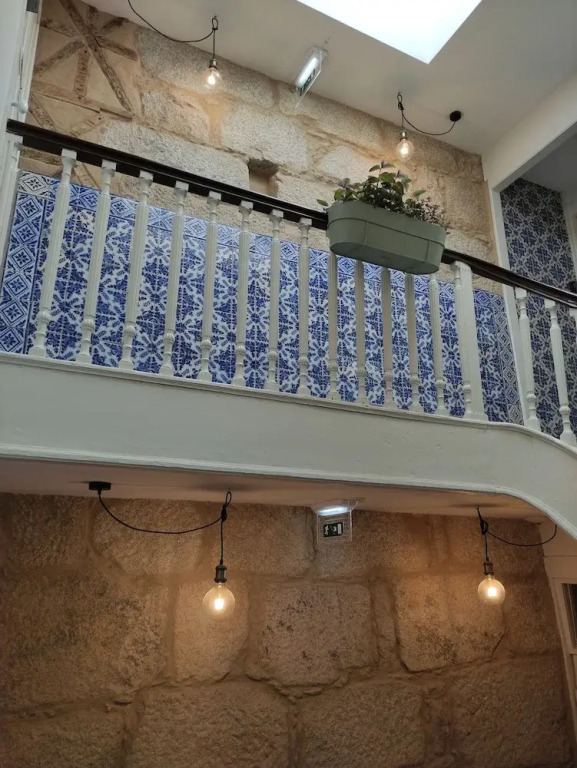 VIVA Porto Tile Studios