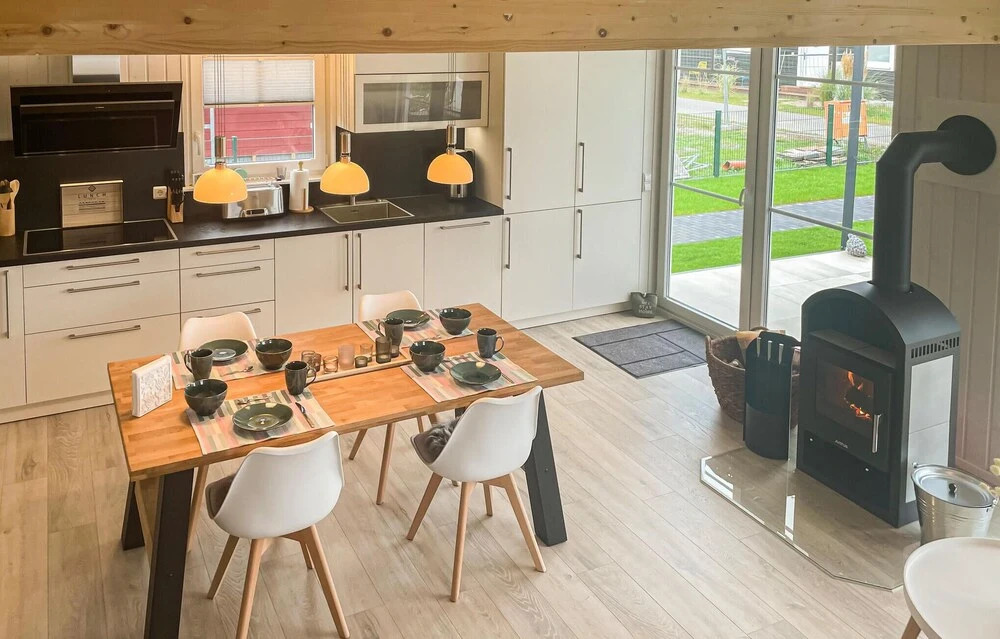 2 Bedroom Cozy Home In Zerpenschleuse