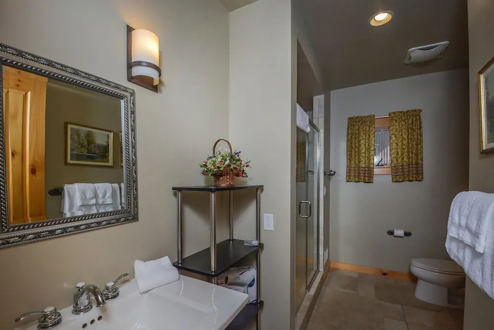 Touch the Sky 4 Bedroom Townhome