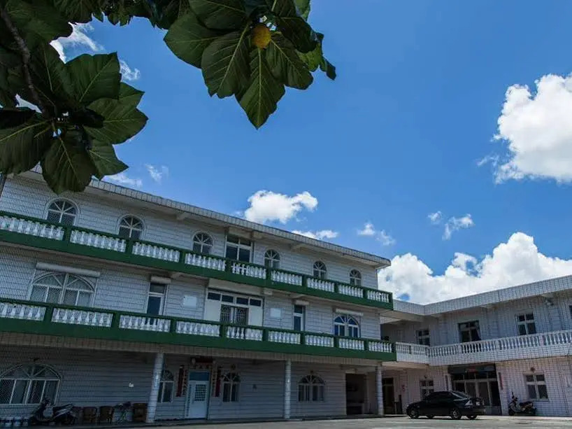 Enjoy the Summer B & B