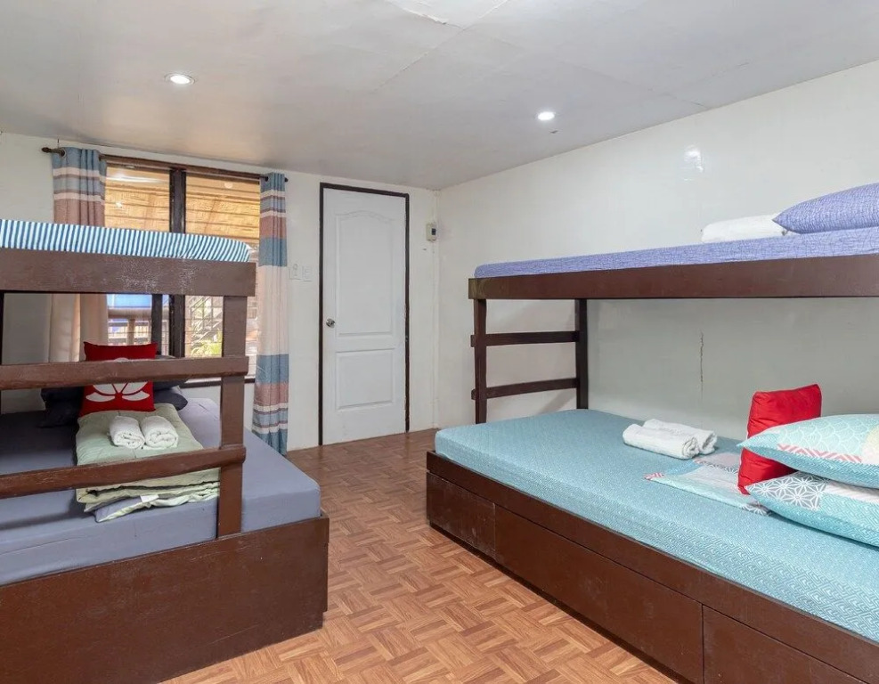 Zen Rooms Basic Junsims Siargao