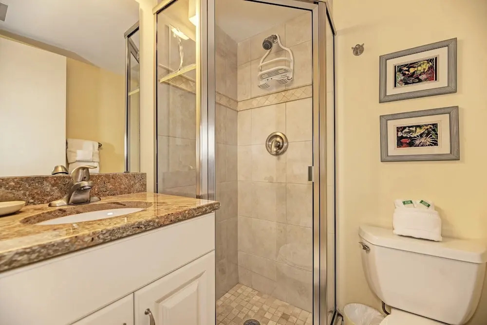 Midnight Cove Ii 213f - Wonderful Vacation Rental! 2 Bedroom Condo