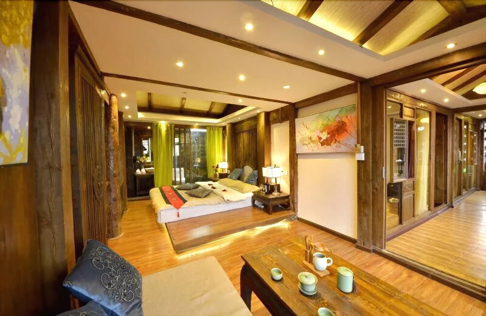 Lijiang Yuelang Inn