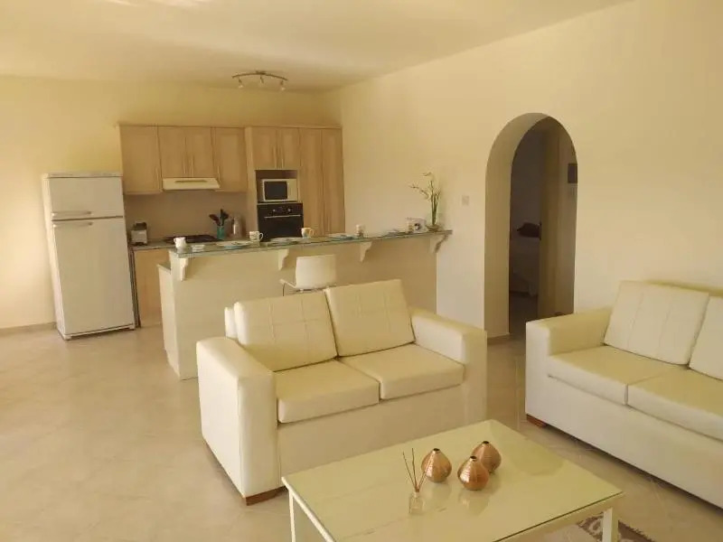 Impeccable 2 bed Penthouse