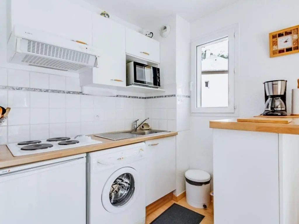 Appartement Esquièze-Sère, 3 Pièces, 6 Personnes - Fr-1-402-26
