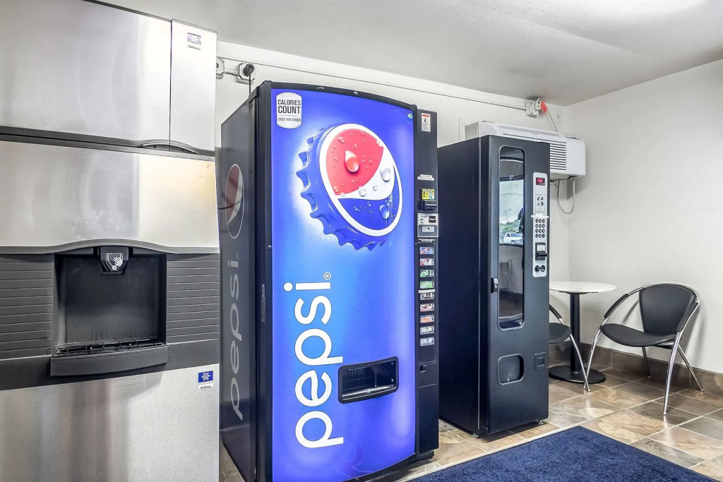 Motel 6-Janesville, WI