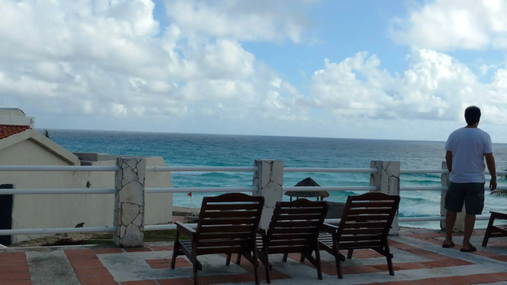 Solymar Beach Condos