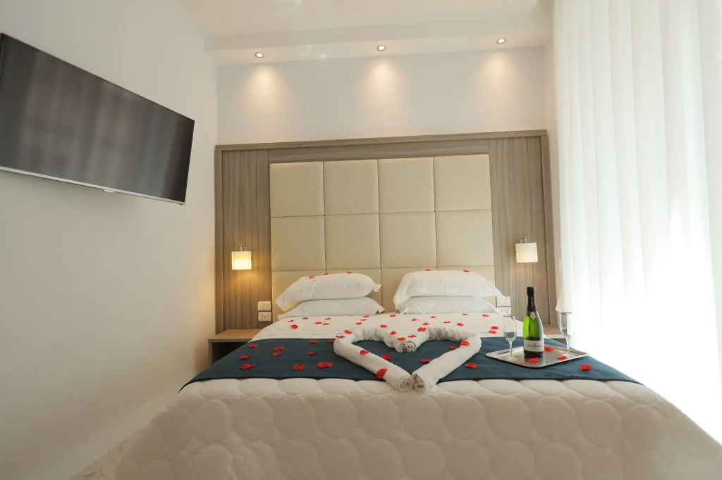 Garibaldi Suite