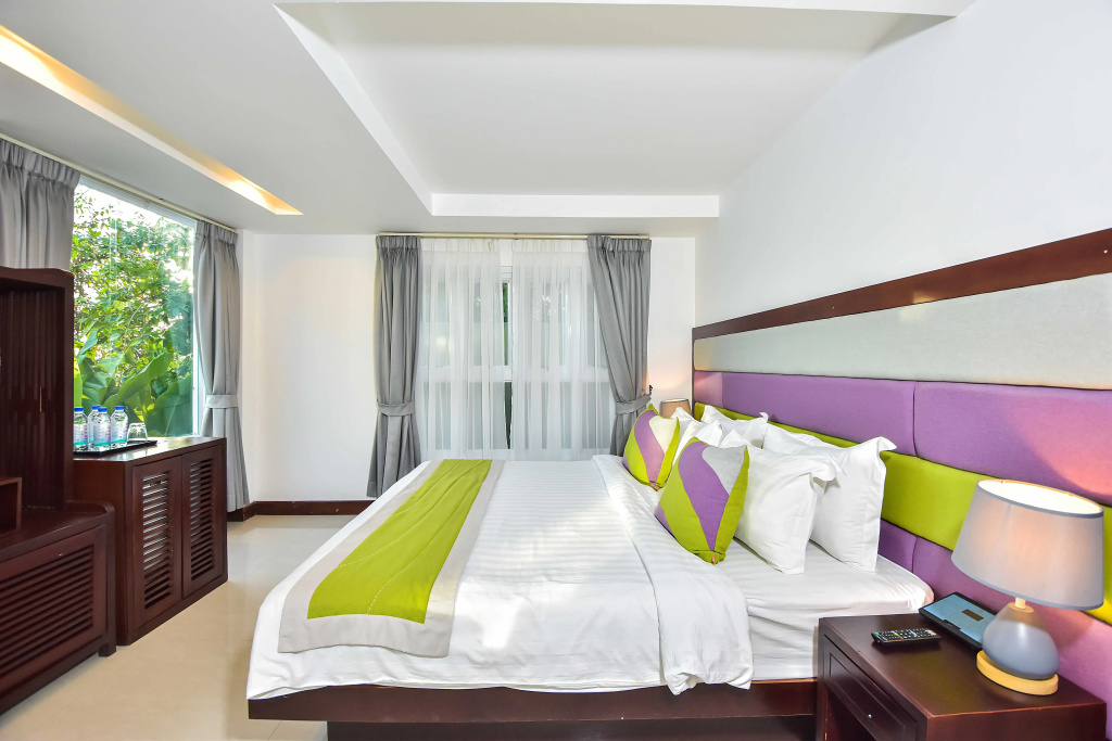 Independence Hotel Resort & Spa