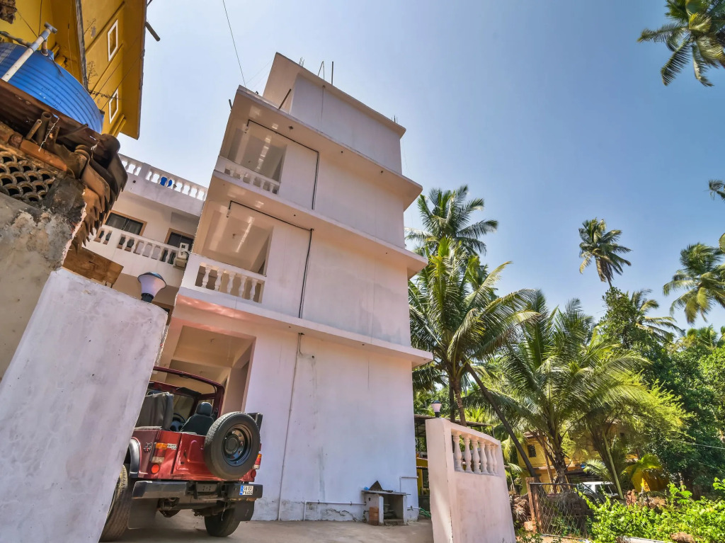 OYO Flagship 12884 Neelratna Guest House