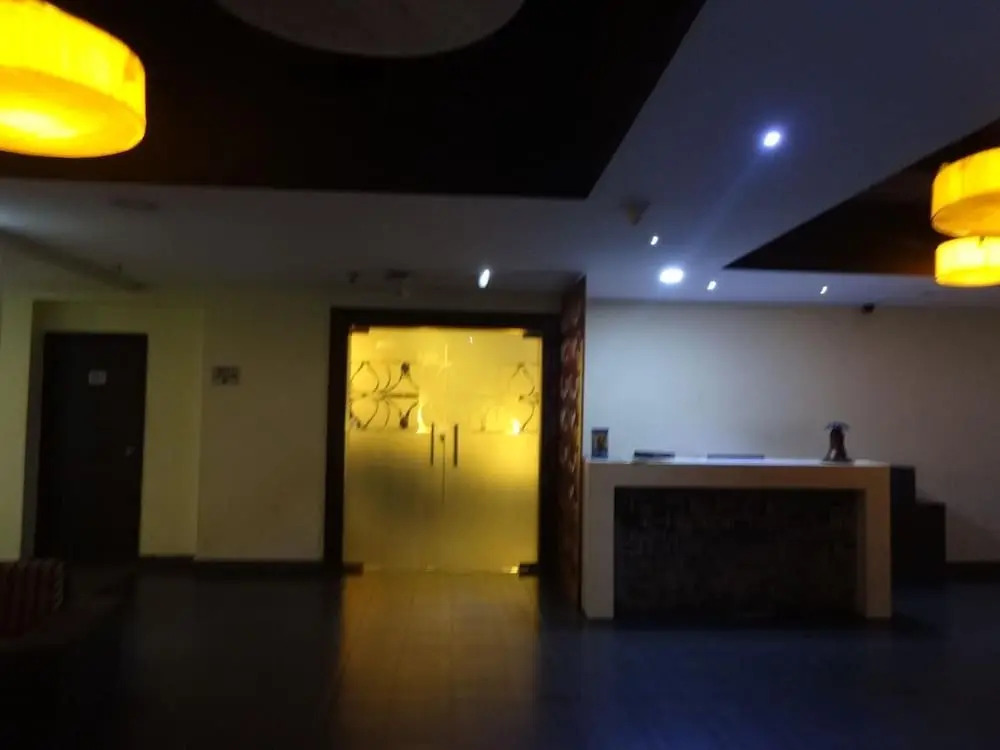 Ampa Skywalk Hotel