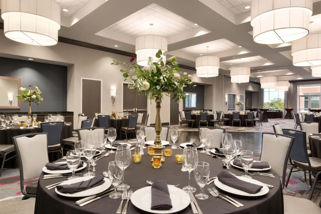 Embassy Suites by Hilton Greenville Downtown Riverplace