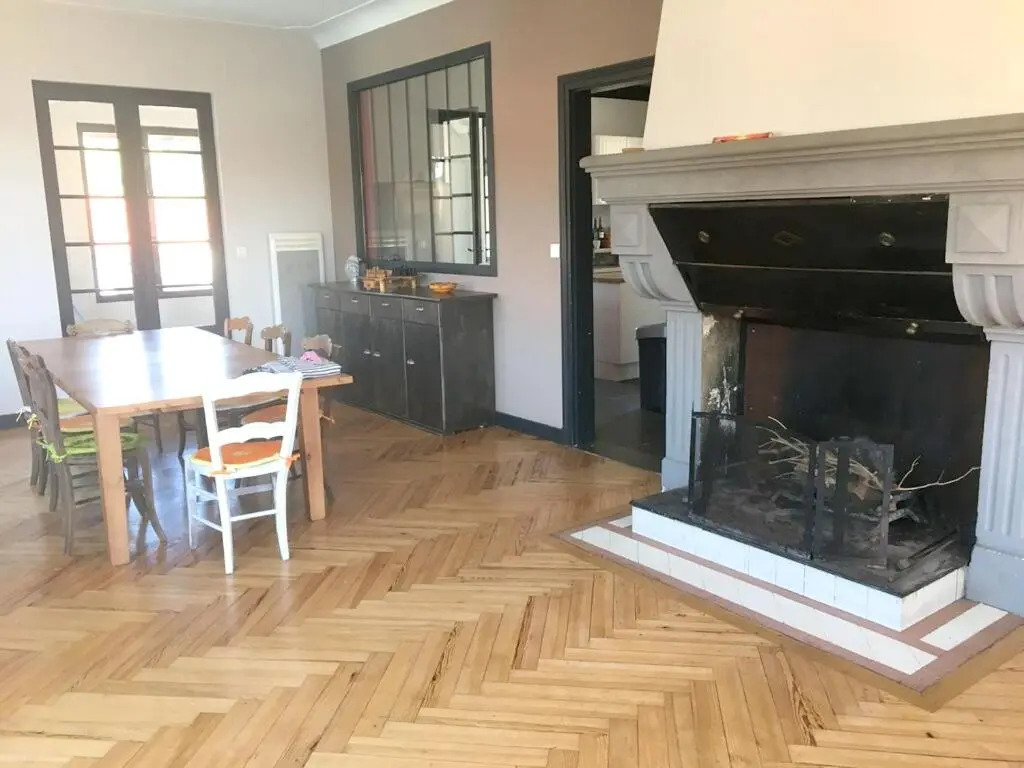Villa élégante à Biscarrosse avec piscine privée