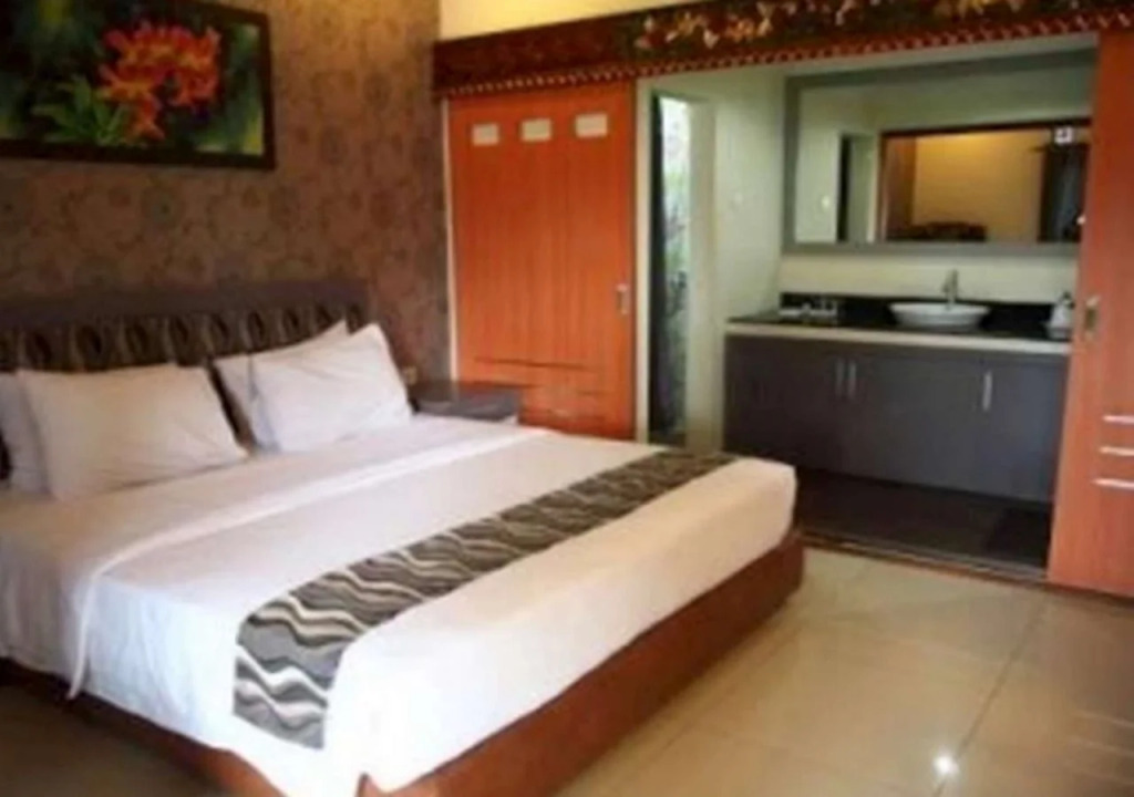 New Ayuda Hotel