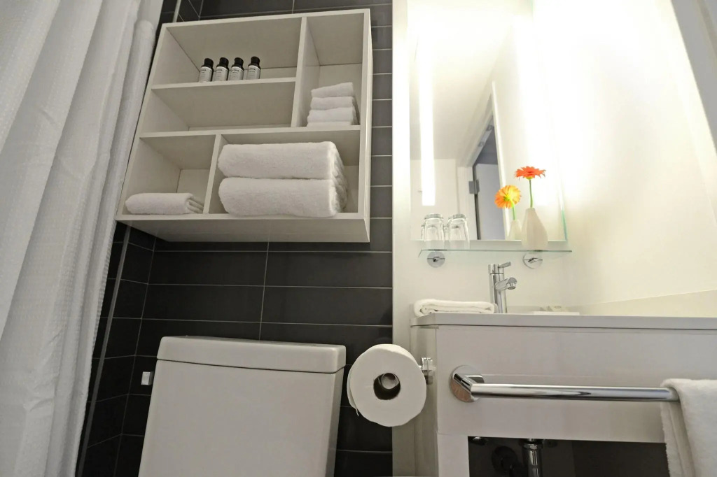 Edge Hotel Washington Heights