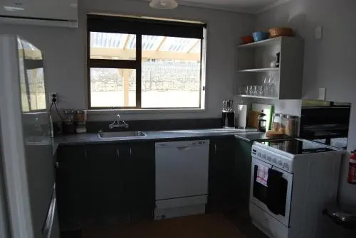 Judge Rock Exclusive Vineyard Cottage Accommodation