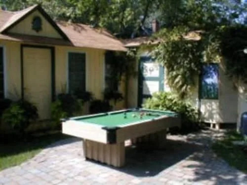 Magnolia House