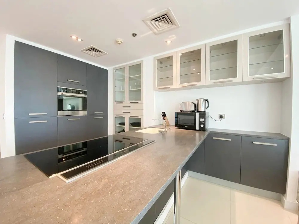 EVA - 2BR Apt in the heart of Dubai