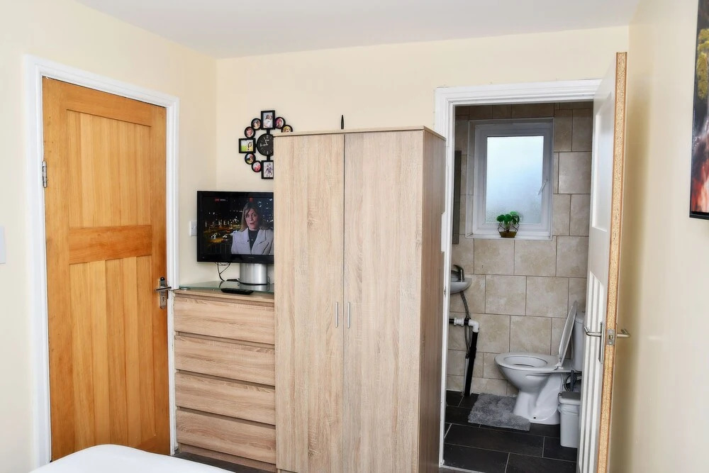 stylish 6 bed home