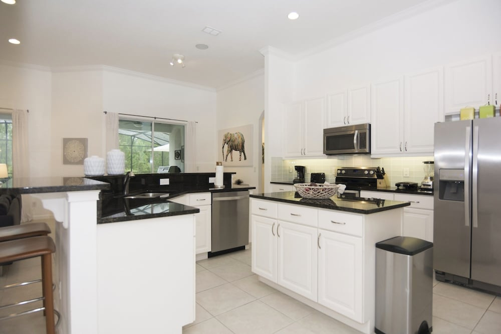 Family Dream Single Vacation Home with private pool ST4051