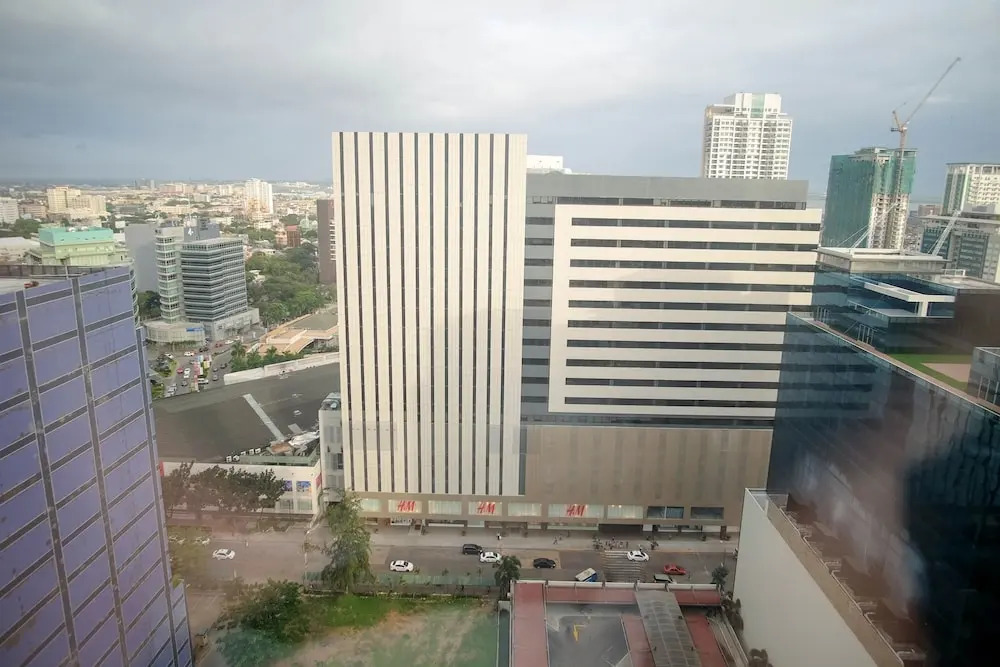 SR Vacation Rental - Grand Cenia Residences