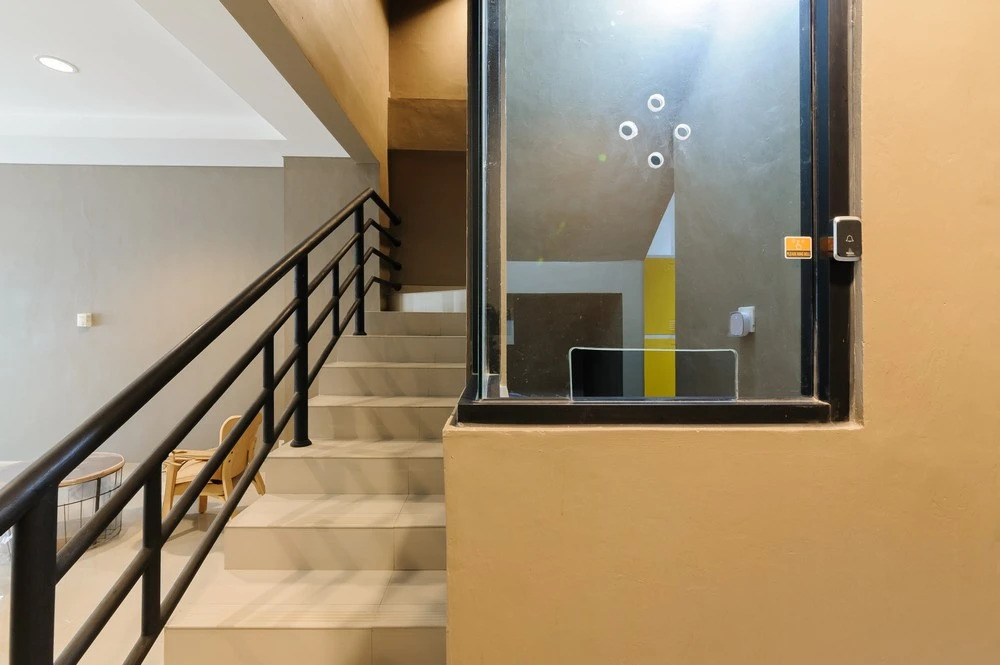 Urbanview Syariah Kost D33 Hutan Kota Srengseng