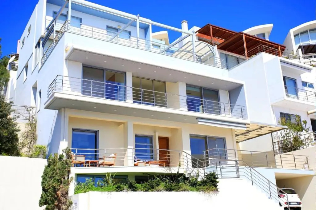 Seafront, 5star Home - 4min Walk To Private Beach