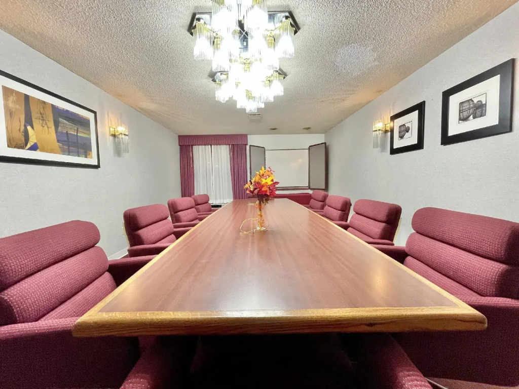 FairBridge Inn & Suites Fort Wayne