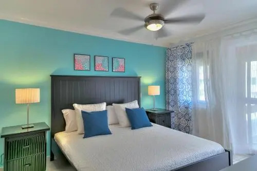 Beachfront 2 Bdr Apt D302