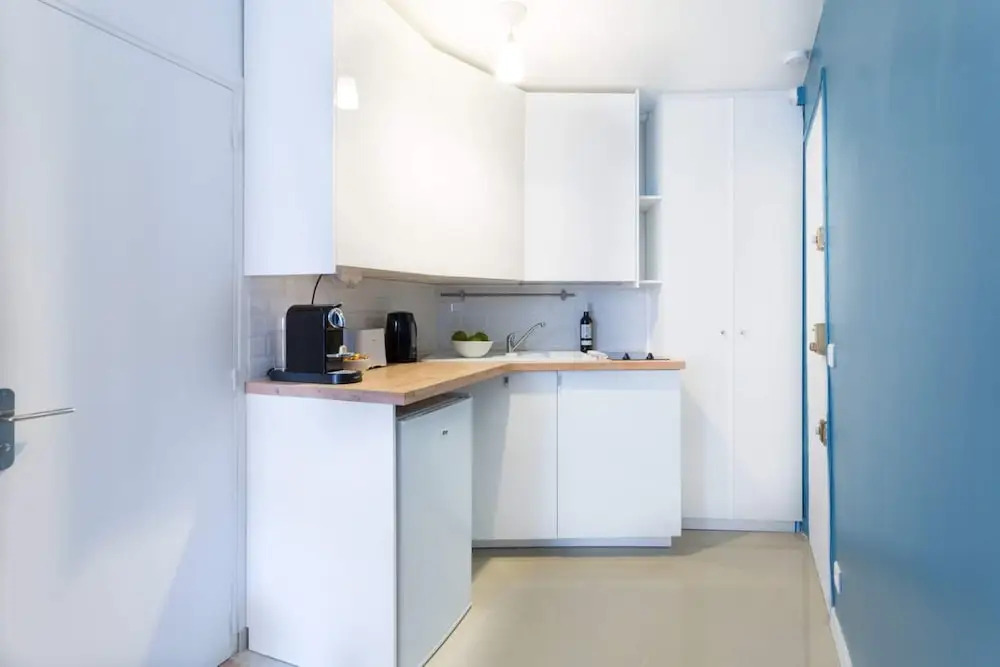 Vibrant Studio for 4 Near Gare de L'est
