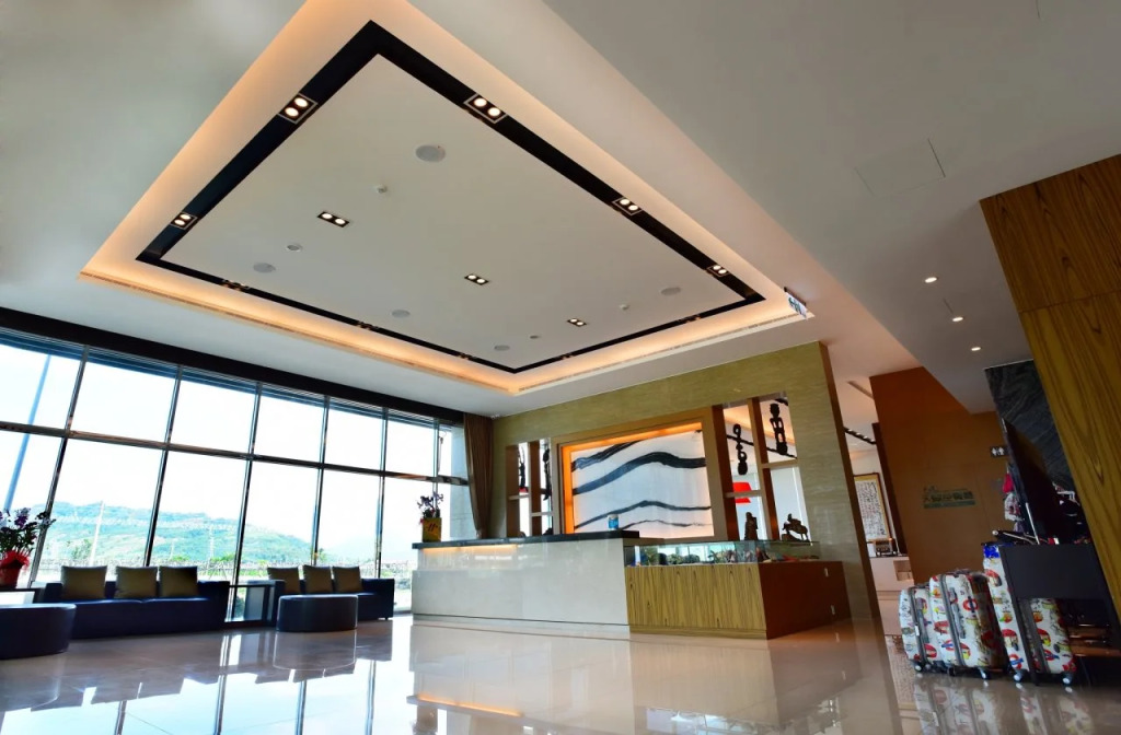 Naruwan Galaxy Hotel