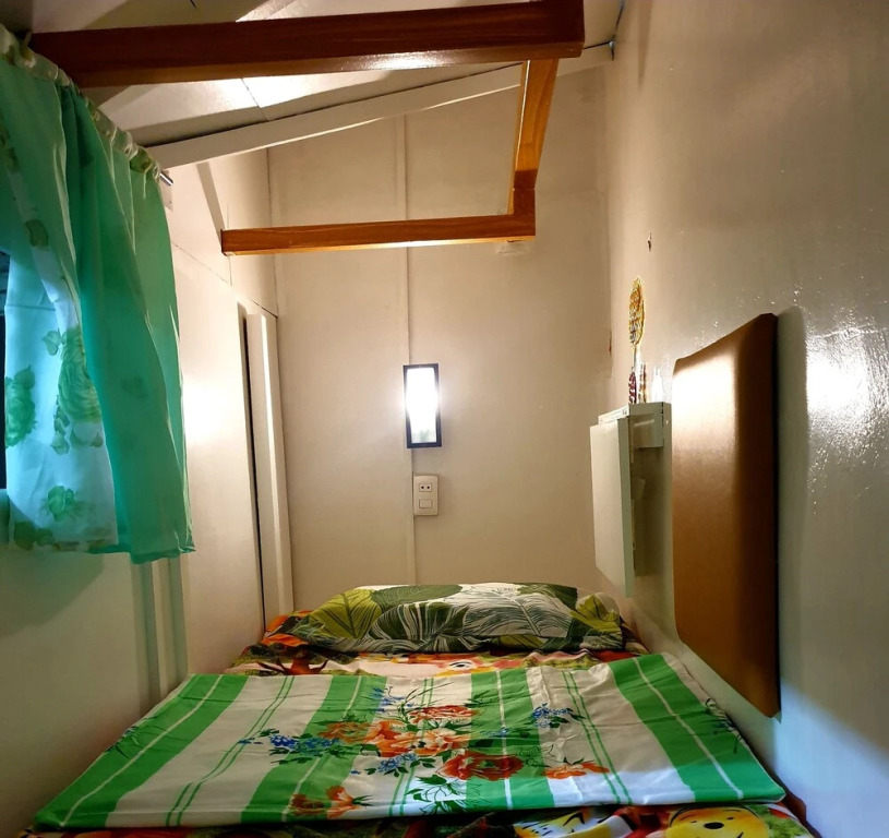 GardenPod Hostel + Café
