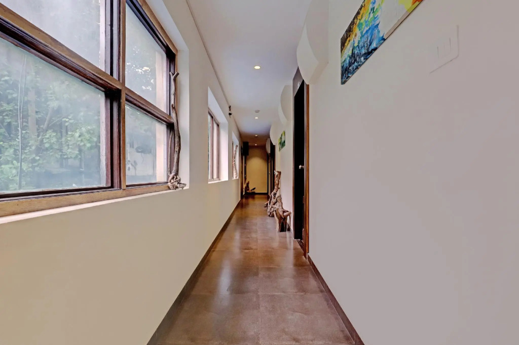 OYO Townhouse 81848 Hotel Dua Continental