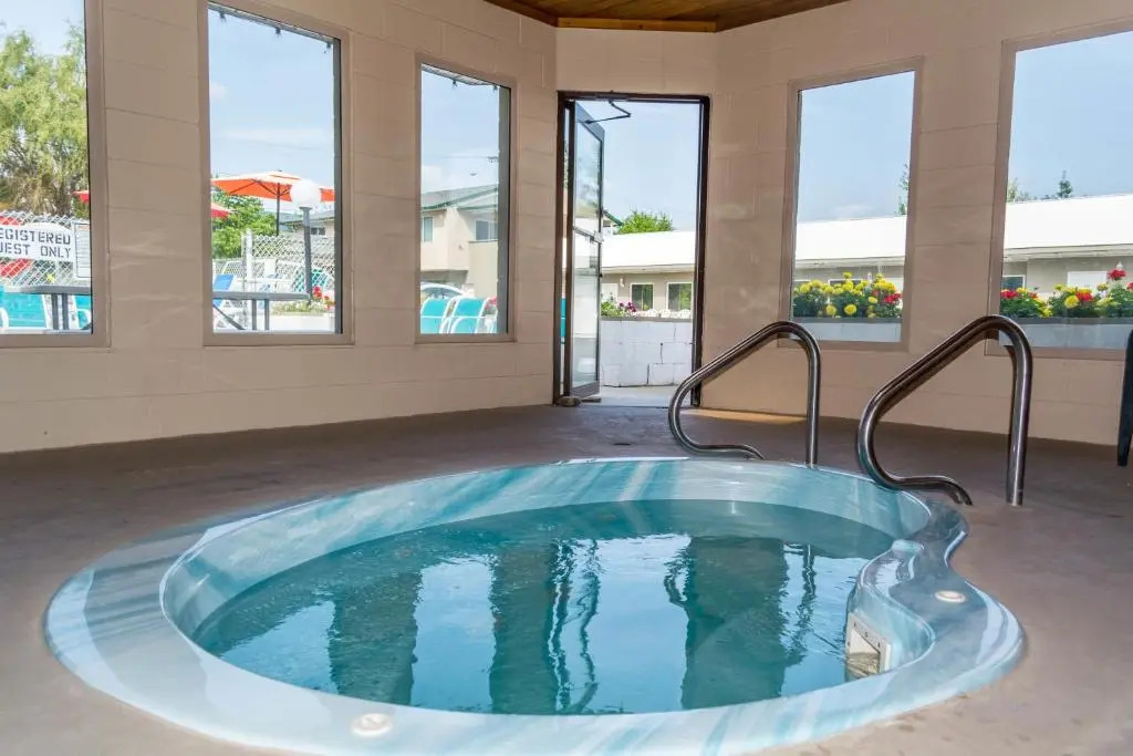 Travelers Motel Penticton