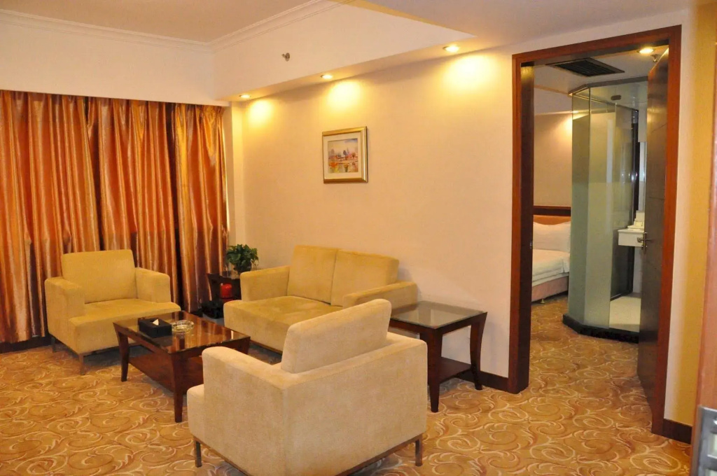 Pearl River Hotel