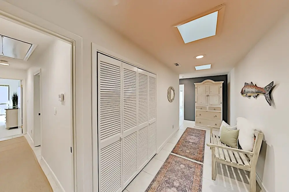New Listing! All-Suite Harbour Town Gem Near Beach Home
